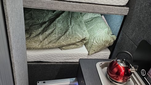 Gala – 4 berth Nissan bus from 2016
