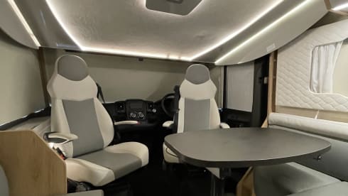The Kub – The ultimate luxurious motorhome