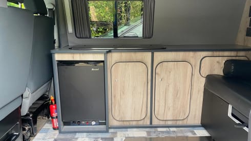 Adventure Awaits – Newley converted 2 to 4 berth Volkswagen campervan