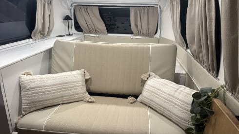 Ons Busje – Classic retro VW T2 vintage car with a modern twist (VW T2a/b from 1972)