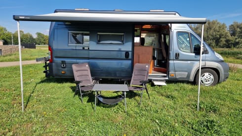 Super nice Fiat Ducato Karmann bus camper