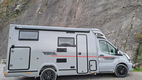 Mobile-Home – 3p Ford semi-integrated from 2023
