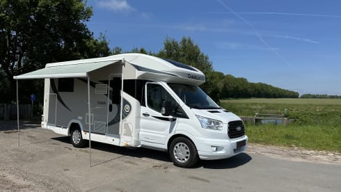 Chausson semi-integrated – 4p Chausson semi-integrated from 2020