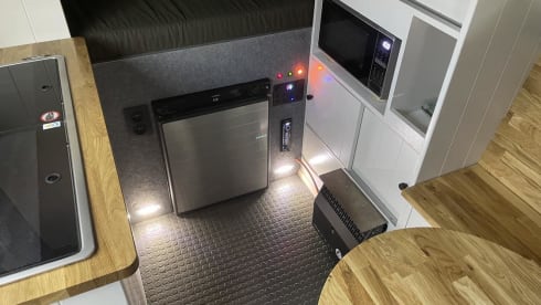Dream Camper – 2p Volkswagen Crafter camper from 2018