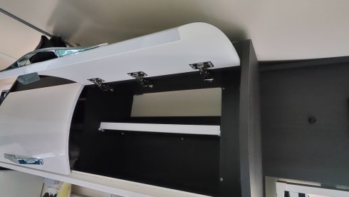 Kronos Camper – 7p Roller Team alcove from 2021