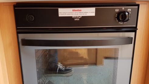 Comfortable camper with single beds and air conditioning