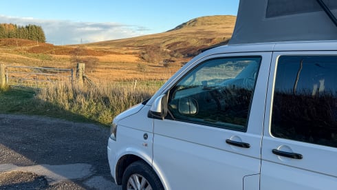Dolly the Campervan – Dolly the Campervan – Compact Adventure VW Near Glasgow