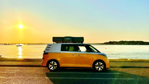 Buzzby – ID Buzz Campervan with optional roof top tent . Insurance included