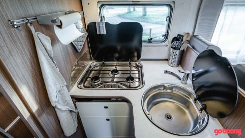 Luxury semi-integrated mobile home from 2020