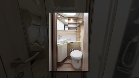 The Bullet II – Luxurious and spacious 4-person Rapido (Automatic) 2025 NEW 