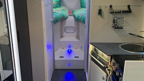 Classy – 2021 LUXURY Chausson Titanium Premium 777GA