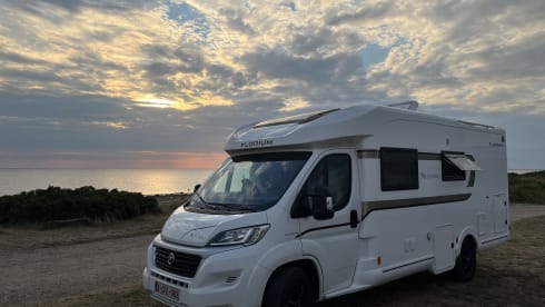 Florium – Luxury camper for 2 people (2020) from the Fleurette class segment!