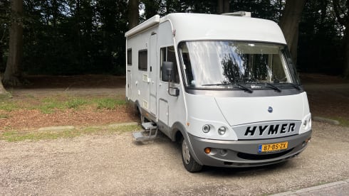 Bobby – 3p Hymer integrated from 1999