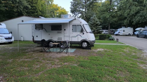 Hymerakos – Gezellige 4-persoons Hymer camper voor mooie roadtrips