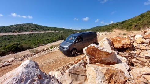 2p Volkswagen bus uit 2015