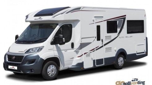 VIP 6 berth & 6 seatbelts – WiFi ✅ 2 TV's ✅ Pets ✅ Bikes ✅ Awning ✅ EU Travel ✅