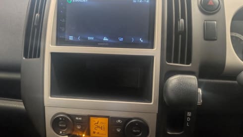 Serena – Camping-car Nissan Serena 2 places à partir de 2022