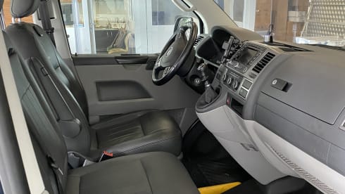 Tortuga – Off-Road Volkswagen Transporter T5 Camper