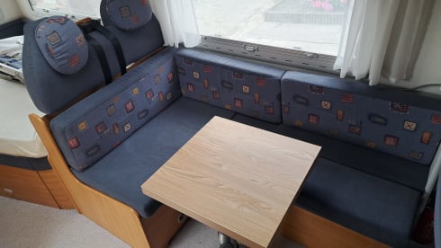 Sun TI – Camping-car Knaus 2004