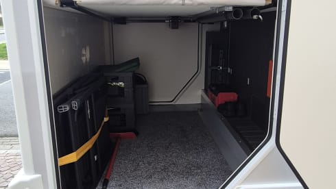 Nomad 1 – 4p Ford teilintegriert ab 2025