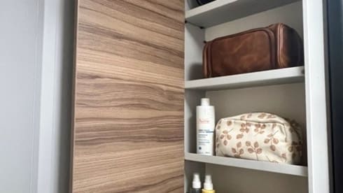 RV Camper – Nieuwe, luxueus ingerichte 4-persoonscamper