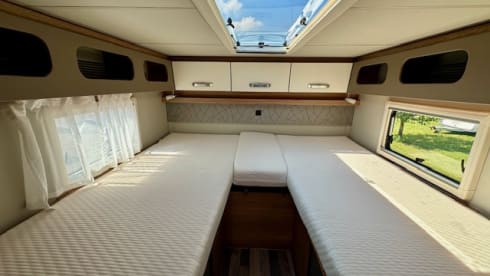 PEPPER TWIN – SEMI-INTEGRAL Weinsberg CaraCompact 640 MEG