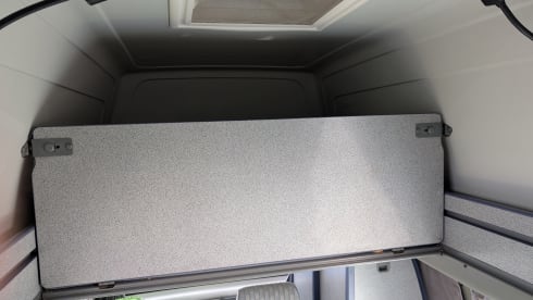 Daisy – 4 berth Volkswagen T4 California westfalia 1993