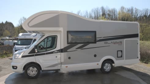 Glamys - 320 Ford – MCLOUIS GLAMYS 226 Ford with automatic transmission