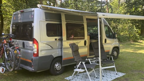 Lovely 2p Dethleffs bus with 160 hp