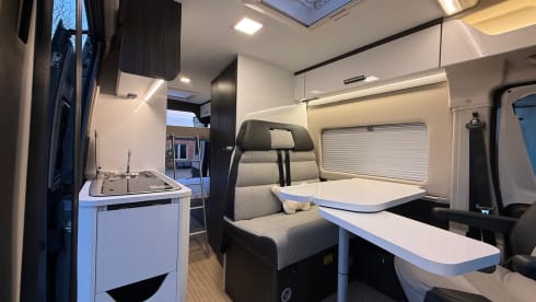 4p Benimar bus uit 2024