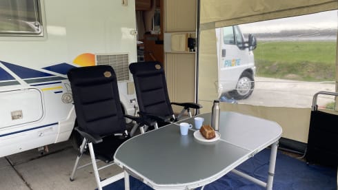 Pilote – 4p Fiat integrated uit 2002