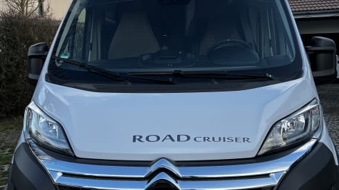 Clever Max – Just get out of everyday life...