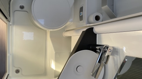 Adria Compact DL AUTOMATIC