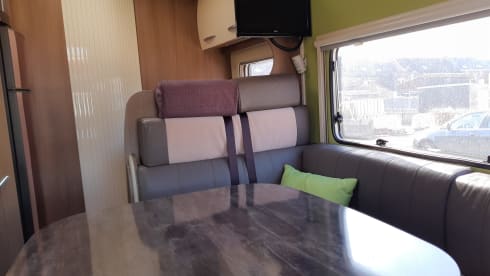 4p Chausson semi-integrated from 2013