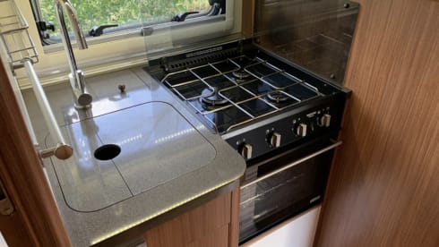 Adria Matrix 680 SL with length beds