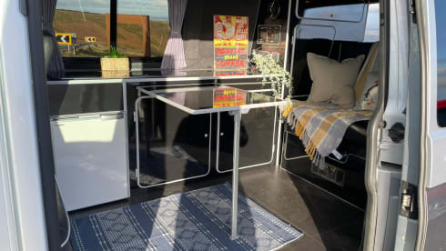 Jeff – Jeff- 4 Berth Volkswagen Campervan - New Professional Conversion