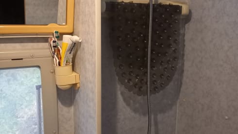 Camper omologato per 6, A/C cabina, Turbovent, pannello solare, portabici 4