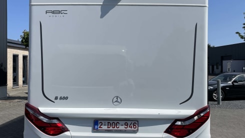 2p Hymer semi-integrated from 2021