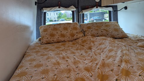 Norbert – 2p Volkswagen bus from 2004