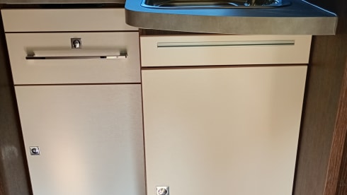 4p Ford semi-integrated from 2022