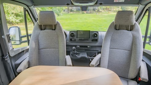 4p Hymer semi-integrated from 2022