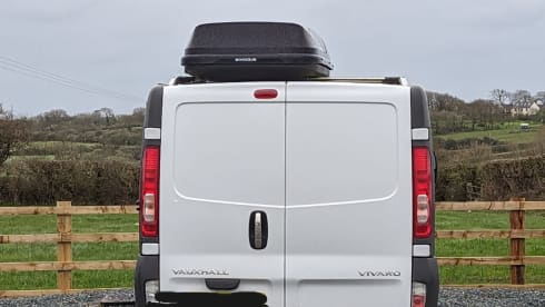 VERN  –  2 Berth  Modern Vauxhall Vivaro Camper 