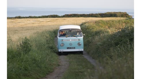 Pip – Vintage VW Campervan 'Pip'