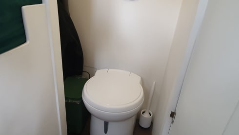 Boxer XL for tall people, surf camper with large garage