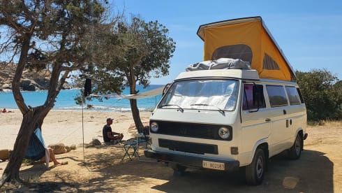 Nino – Van d'epoca: viaggio nel passato in Sardegna