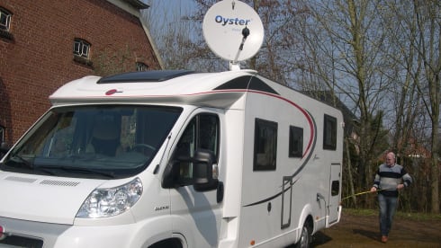 Relaxed en comfortabel rijdende Burstner Nexxo t 728 