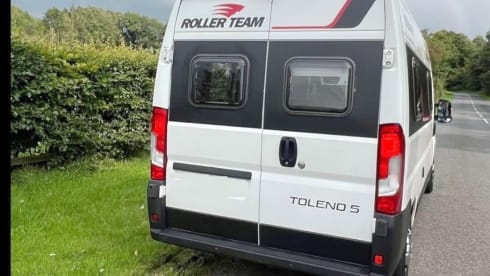 Rollerteam – Citroën-Wohnmobil mit 2 Schlafplätzen aus dem Jahr 2020