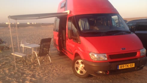 FORD WESTFALIA NUGGET  – Extra discount for 4 weeks' rental between mid-April and mid-May. Ask for more information!