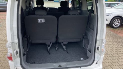 6 Personen E-Wohnmobil Nissan ENV200 Elektrischer kompakter Buscamper