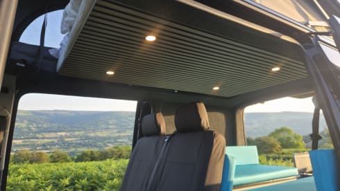 Ness – Assicurazione inclusa - Compact Explorer 